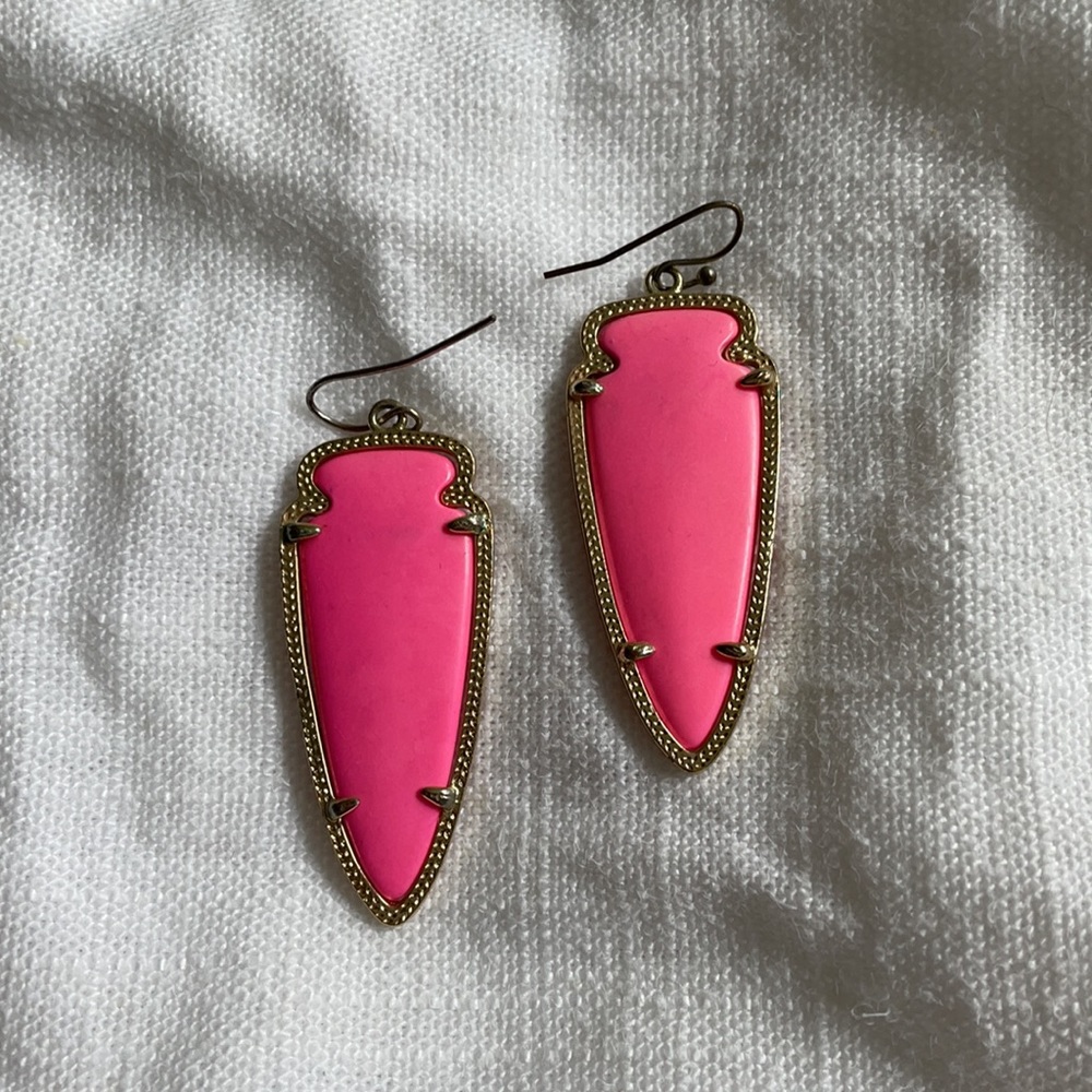 Pink Kendra Scott earrings